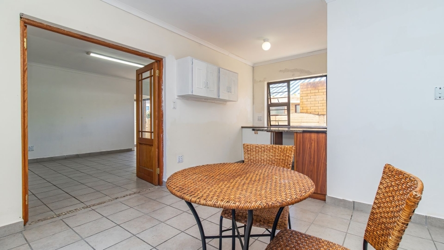 3 Bedroom Property for Sale in Kleinmond Western Cape